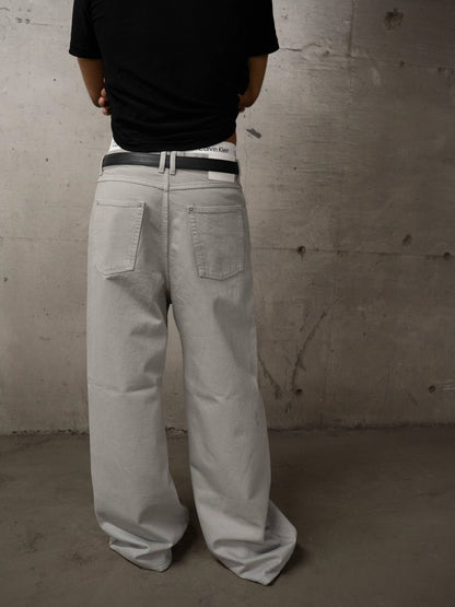 WIDE LEG RAW DENIM